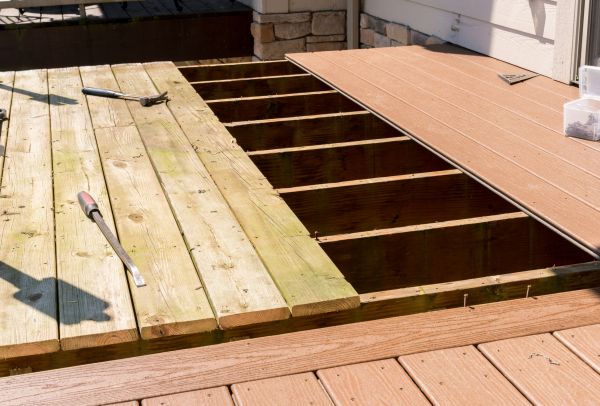 Cost of Deck Floor Replacement in Van Nuys