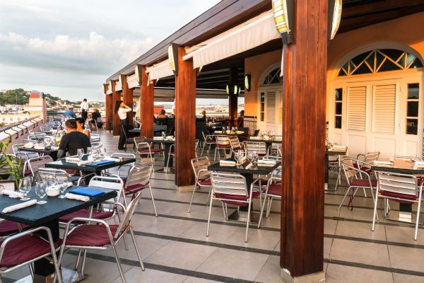 Cost of Commercial Deck Construction in Van Nuys